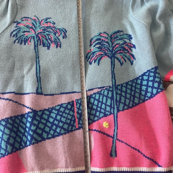 Lilly Pulitzer Short Sleeve sweater, Size Small - Picture 10 of 12
